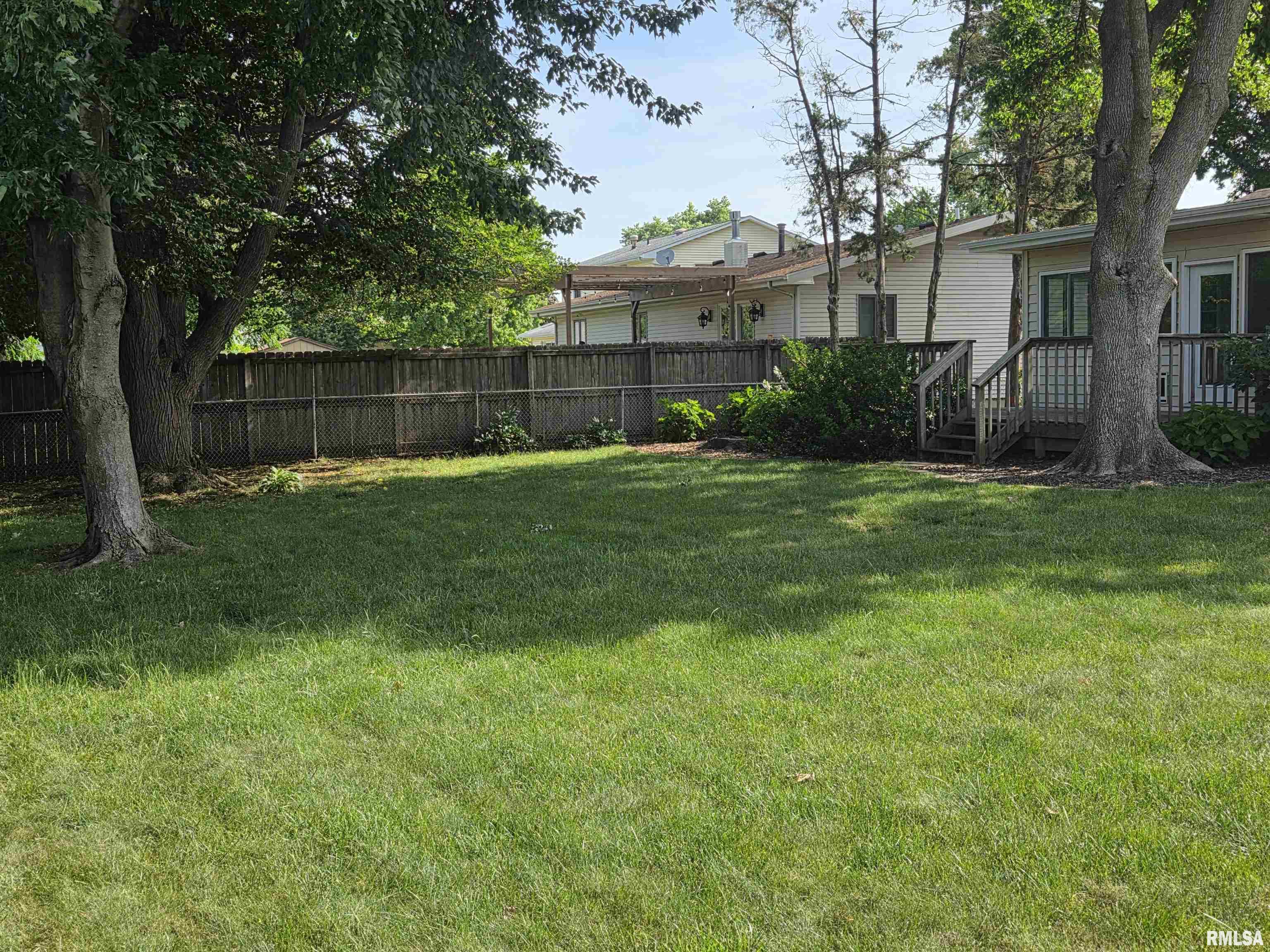 2609 Interlacken Road Springfield, IL 62704 - Photo 8 of 8 Gallery Image 8