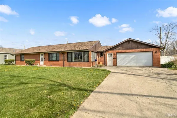 $224,900 | 4 Crestwood Drive, Winchester, IN 47394