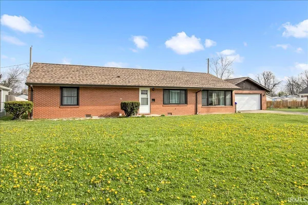 $224,900 | 4 Crestwood Drive, Winchester, IN 47394