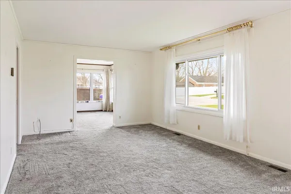 $224,900 | 4 Crestwood Drive, Winchester, IN 47394