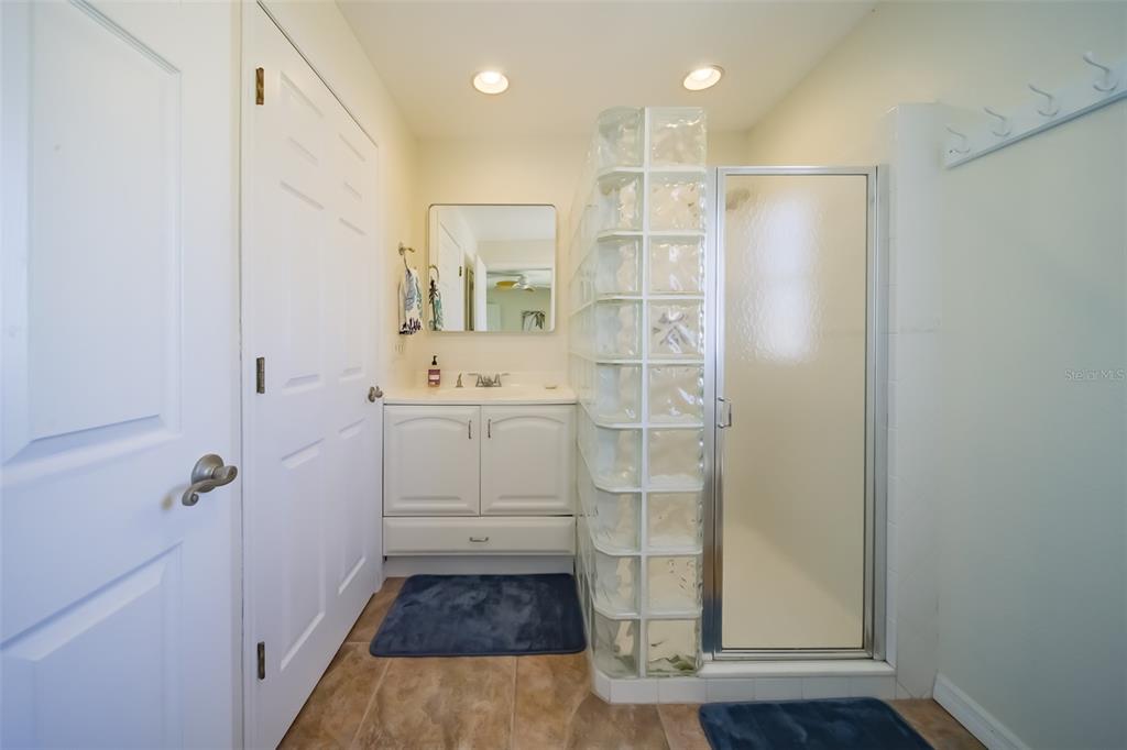 18111 1st Street East Redington Shores, FL 33708 - Photo 39 of 51