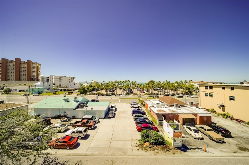 18111 1st Street East Redington Shores, FL 33708 - Photo 42 of 51