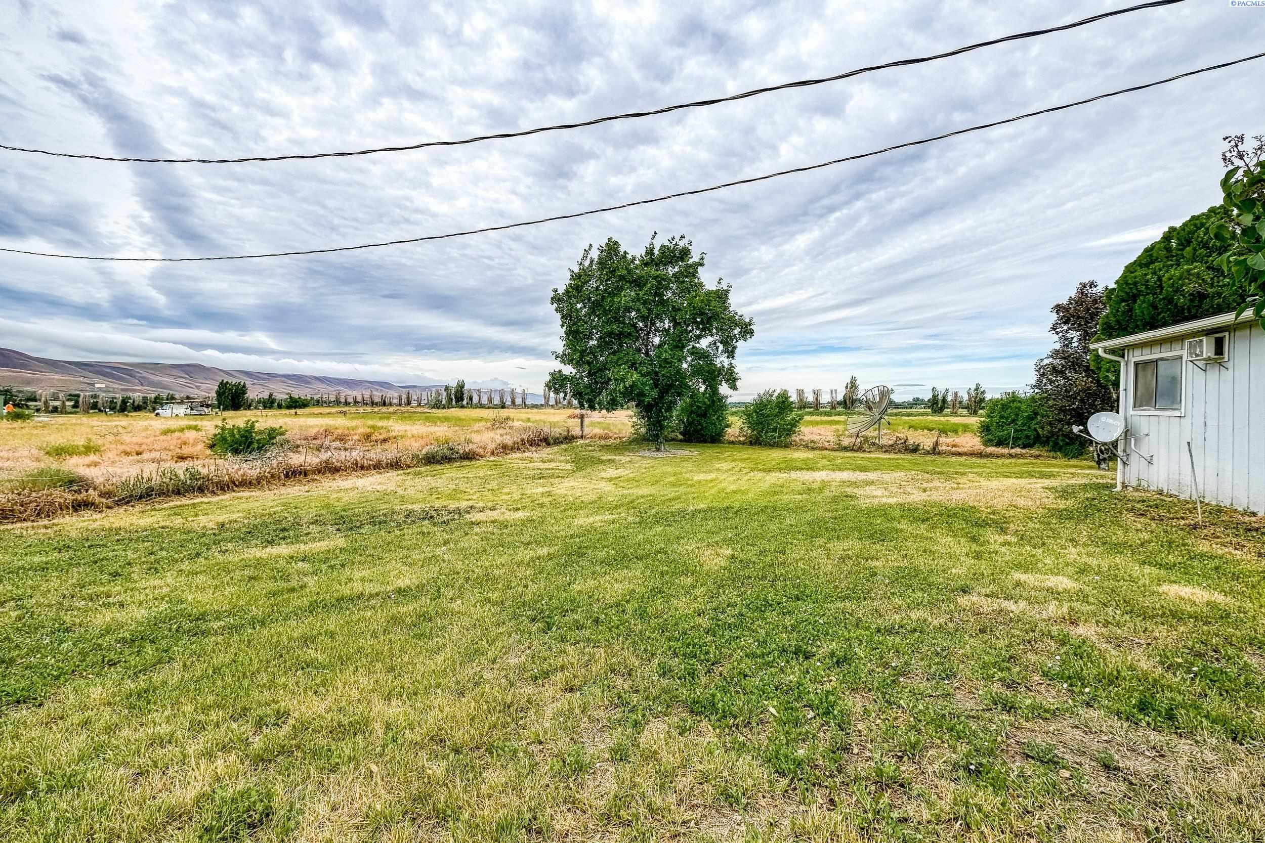 8502 North Bunn Road Prosser, WA 99350 - Photo 26 of 33 Gallery Image 26