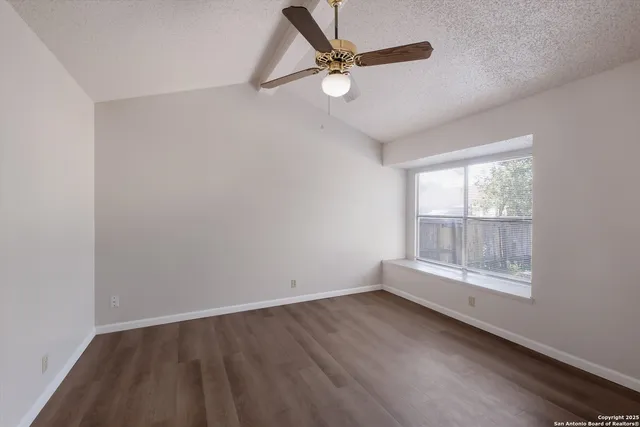 $200,000 | 5111 Anacacho Street, San Antonio, TX 78217