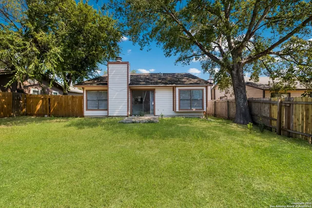 $200,000 | 5111 Anacacho Street, San Antonio, TX 78217