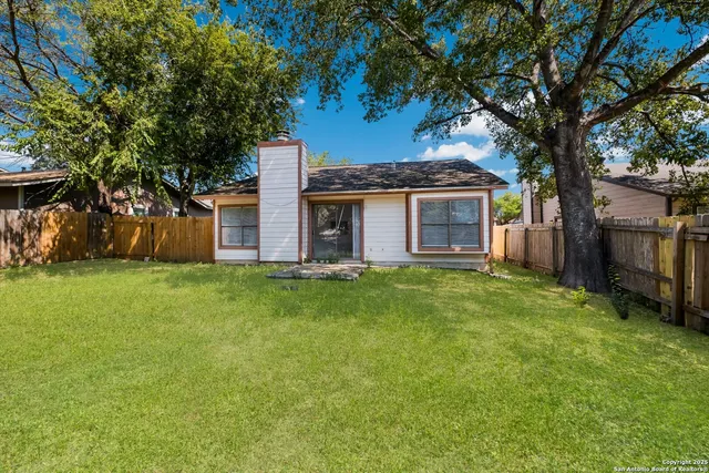$200,000 | 5111 Anacacho Street, San Antonio, TX 78217