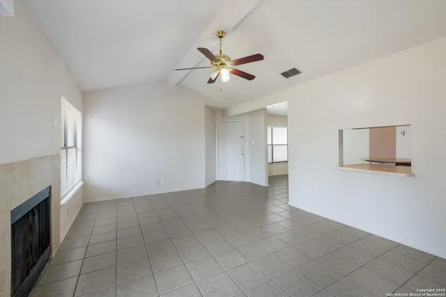 $200,000 | 5111 Anacacho Street, San Antonio, TX 78217