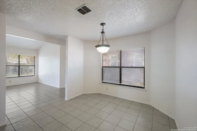 $200,000 | 5111 Anacacho Street, San Antonio, TX 78217