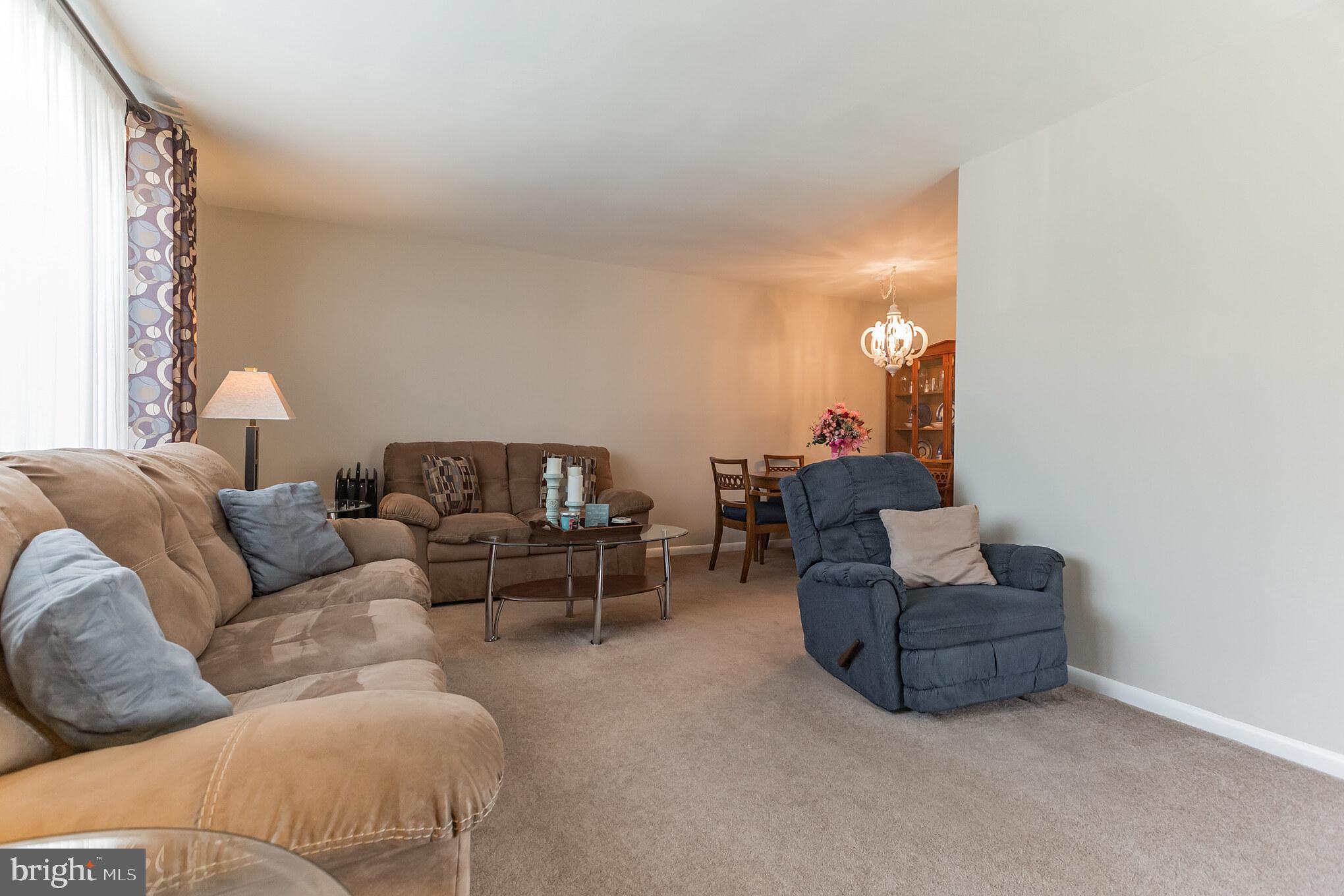 9113 Wooden Bridge Road Philadelphia, PA 19136 - Photo 6 of 30 Gallery Image 6