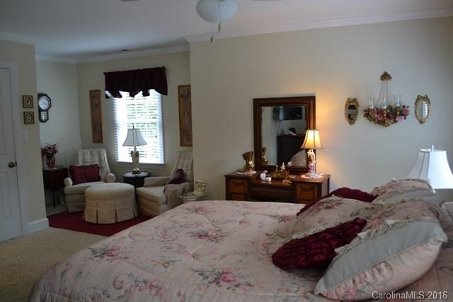 16015 Virginia Lee Court Fort Mill, SC 29708 - Photo 13 of 22 Gallery Image 13