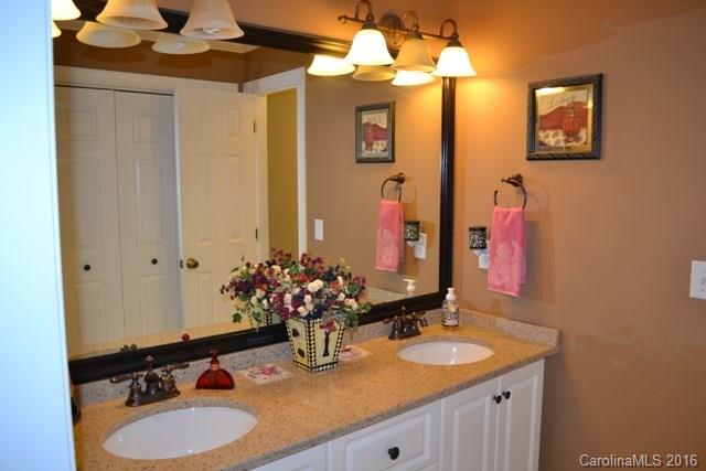 16015 Virginia Lee Court Fort Mill, SC 29708 - Photo 14 of 22 Gallery Image 14