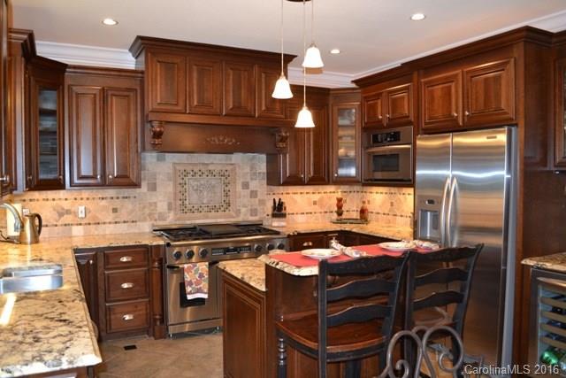16015 Virginia Lee Court Fort Mill, SC 29708 - Photo 5 of 22 Gallery Image 5