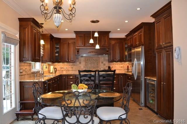 16015 Virginia Lee Court Fort Mill, SC 29708 - Photo 6 of 22 Gallery Image 6