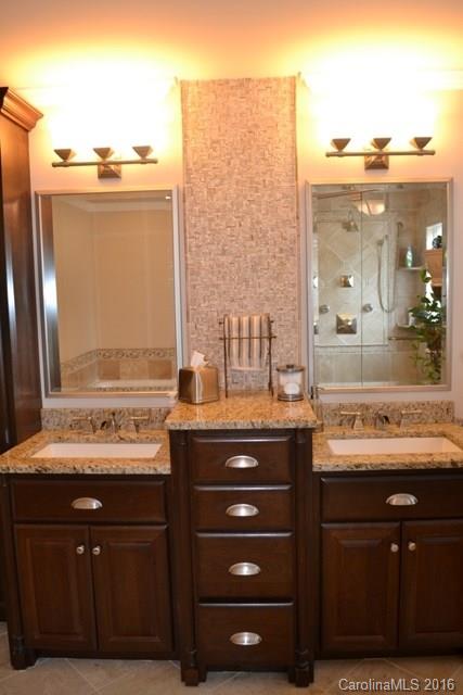 16015 Virginia Lee Court Fort Mill, SC 29708 - Photo 10 of 22 Gallery Image 10