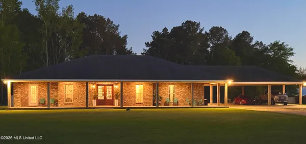 $725,000 | 464 Goss Bunker Hill Road, Columbia, MS 39429