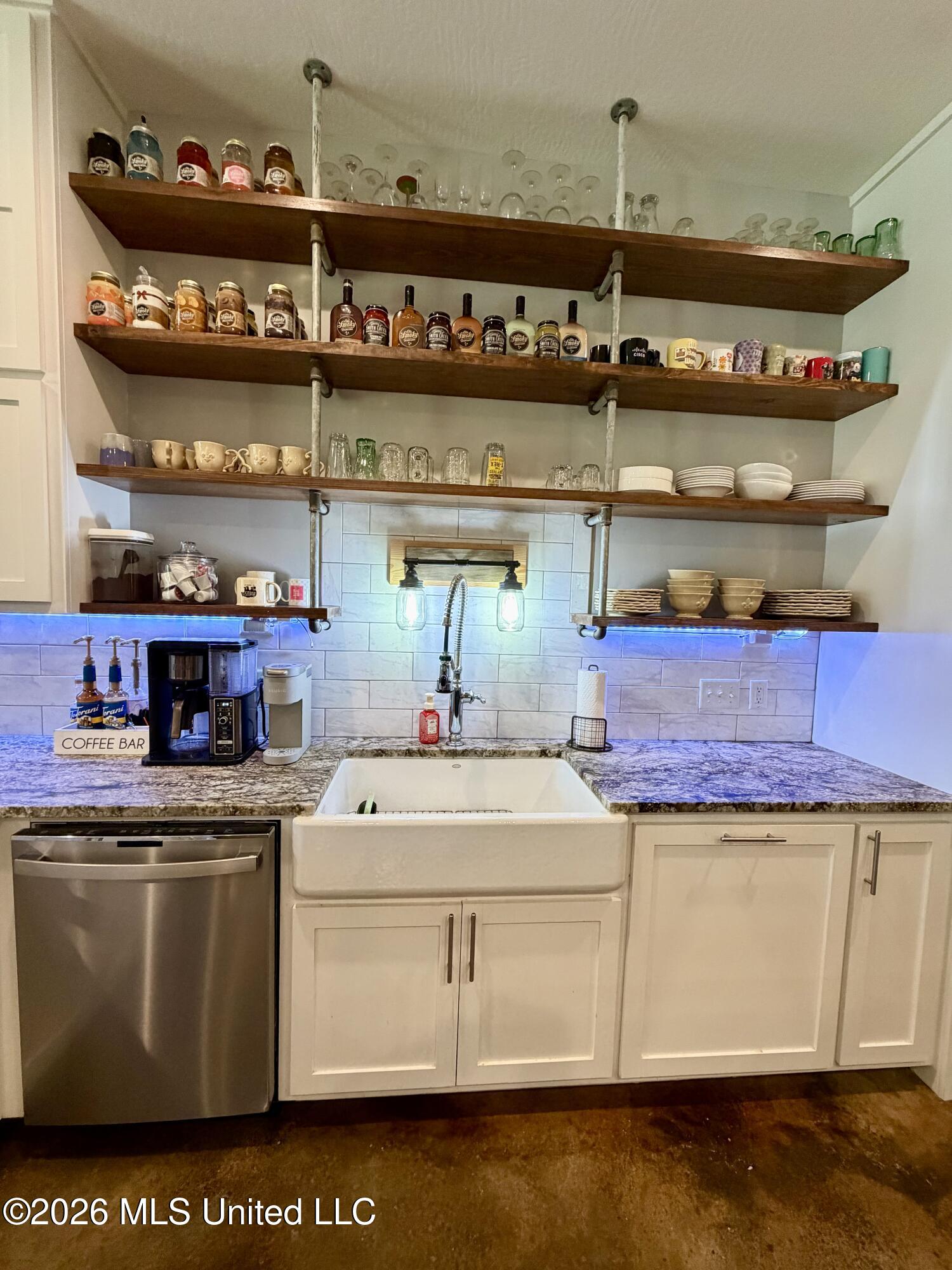 464 Goss Bunker Hill Road Columbia, MS 39429 - Photo 17 of 26 KITCHEN (3)