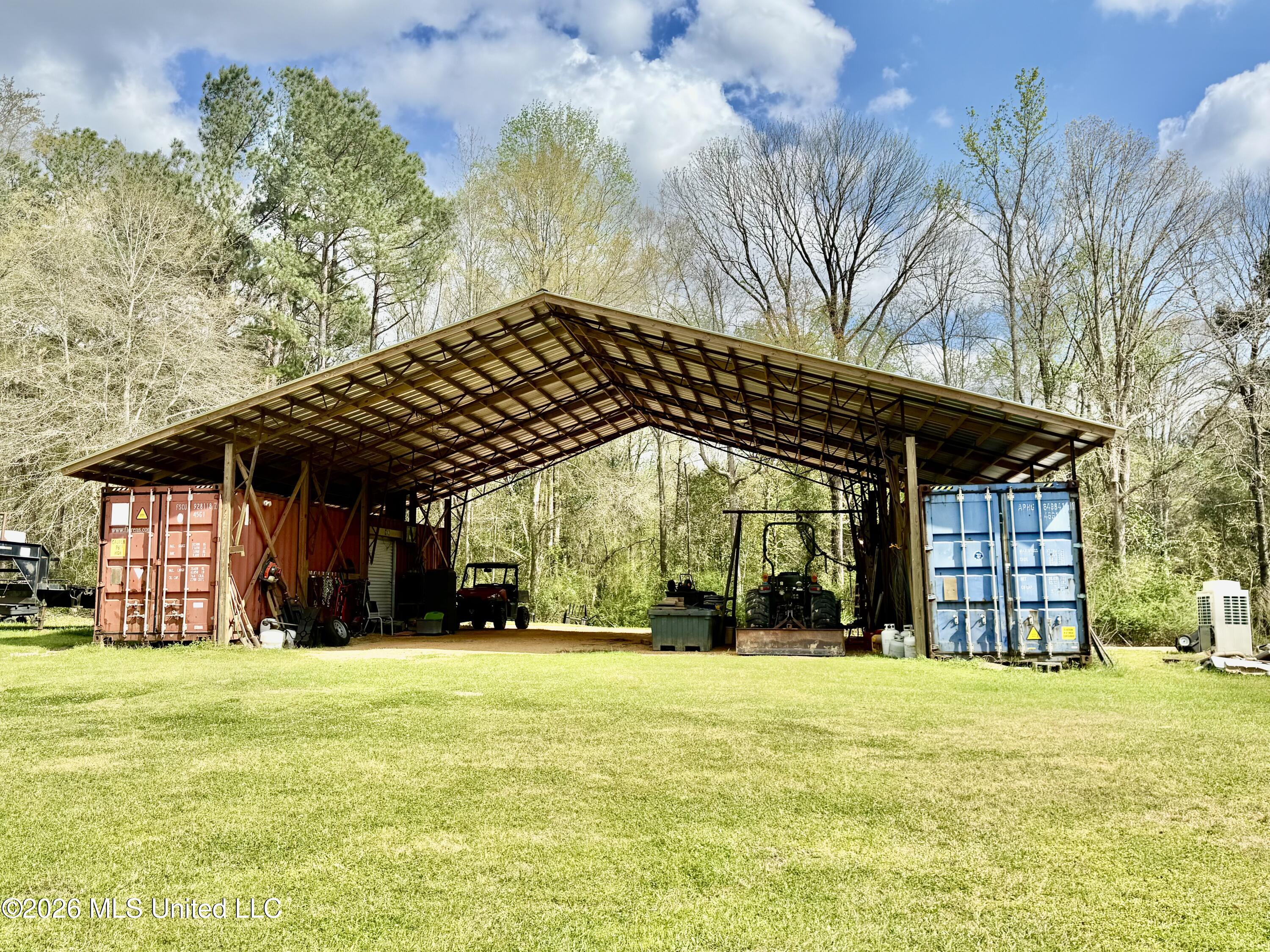 464 Goss Bunker Hill Road Columbia, MS 39429 - Photo 22 of 26 outbuilding