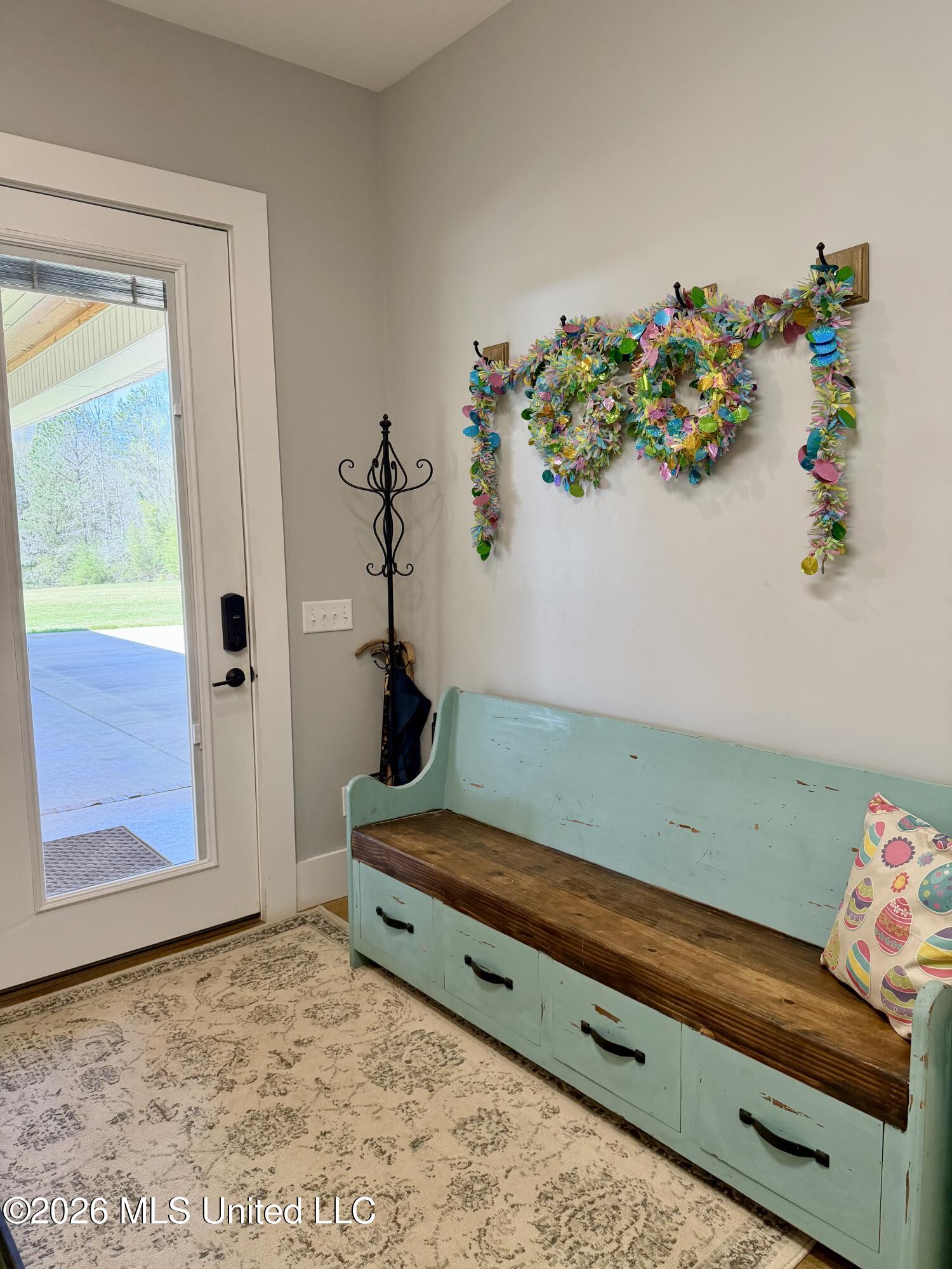 464 Goss Bunker Hill Road Columbia, MS 39429 - Photo 6 of 26 LAUNDRY ENTRY