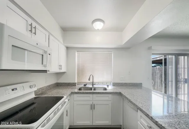 $1,500 | 4625 West Thomas Road, Unit 76, Phoenix, AZ 85031