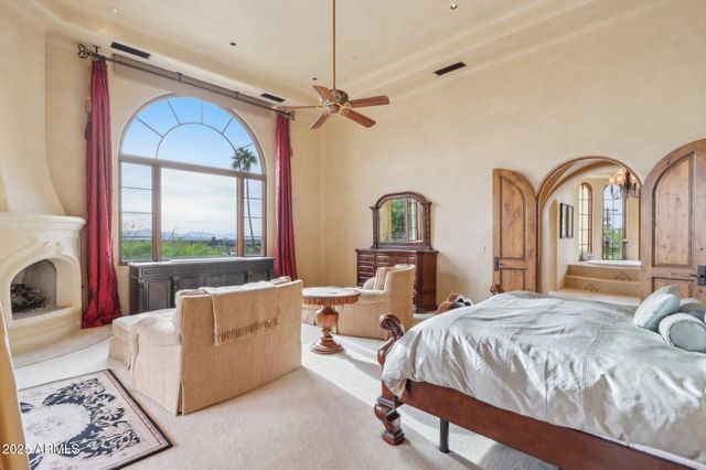 $6,800,000 | 4836 East White Gates Drive, Phoenix, AZ 85251