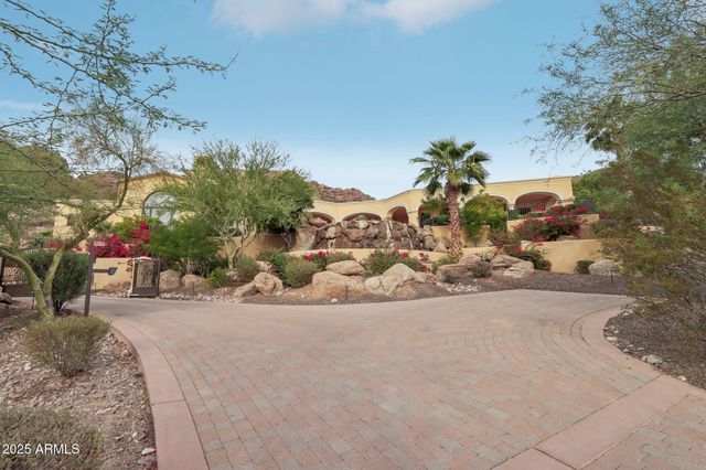 $6,800,000 | 4836 East White Gates Drive, Phoenix, AZ 85251