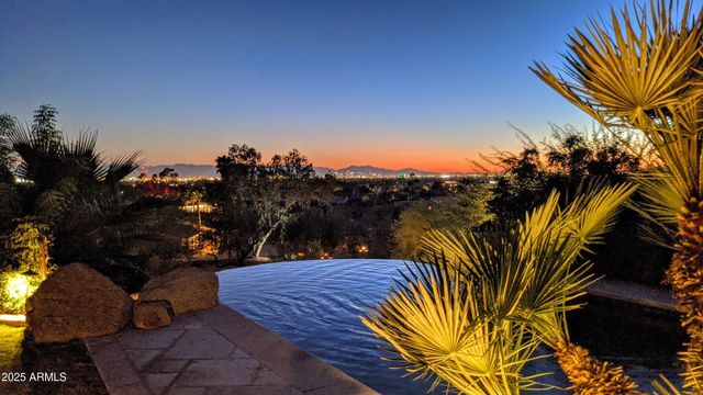 $6,800,000 | 4836 East White Gates Drive, Phoenix, AZ 85251