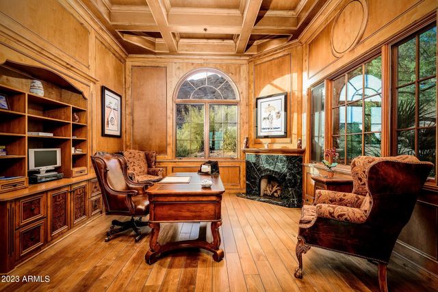 $6,800,000 | 4836 East White Gates Drive, Phoenix, AZ 85251