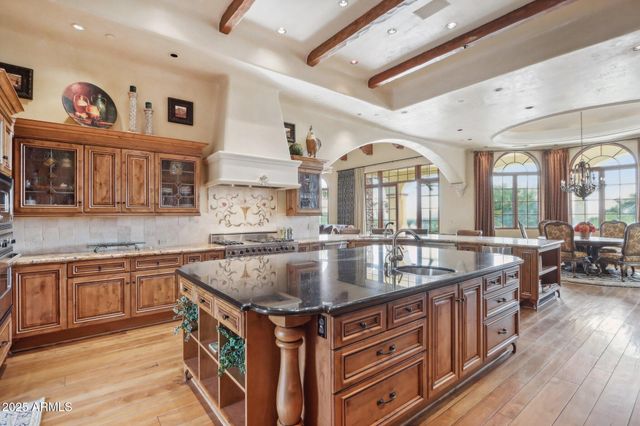 $6,800,000 | 4836 East White Gates Drive, Phoenix, AZ 85251