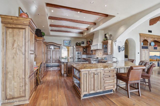 $6,800,000 | 4836 East White Gates Drive, Phoenix, AZ 85251