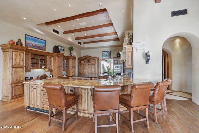 $6,800,000 | 4836 East White Gates Drive, Phoenix, AZ 85251