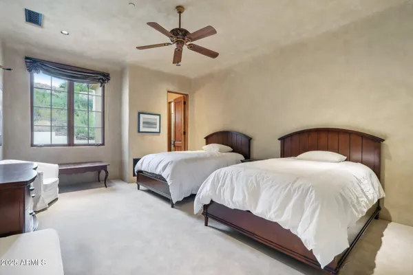 $6,800,000 | 4836 East White Gates Drive, Phoenix, AZ 85251