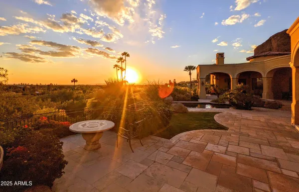 $6,800,000 | 4836 East White Gates Drive, Phoenix, AZ 85251