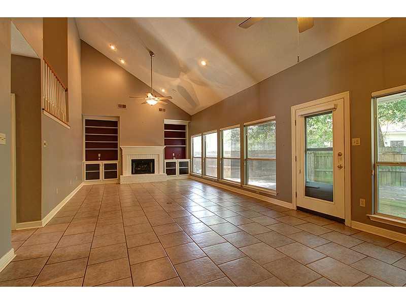 57 Elizabeth Court Mandeville, LA 70448 - Photo 2 of 9