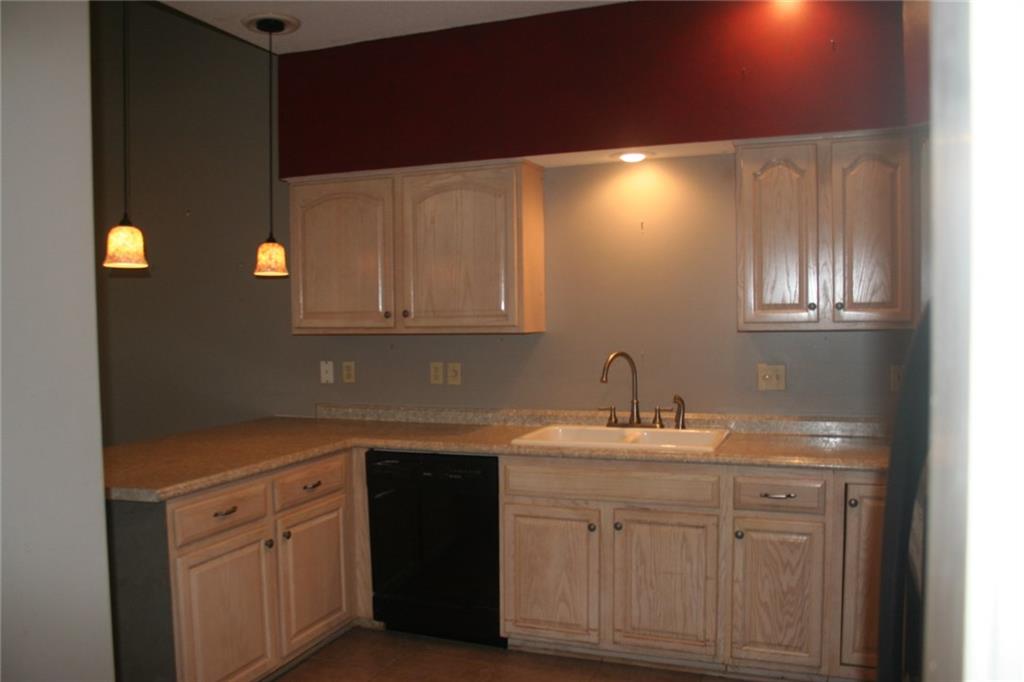 57 Elizabeth Court Mandeville, LA 70448 - Photo 4 of 9