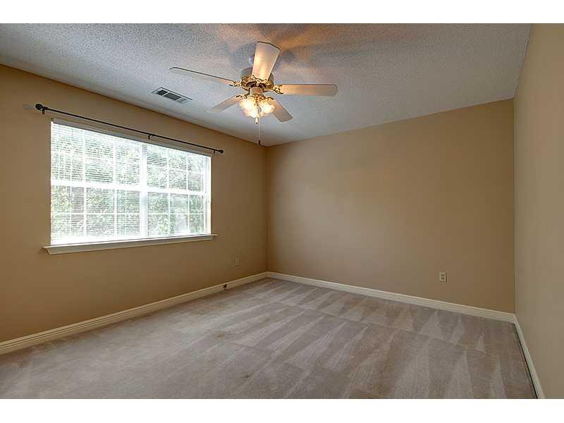 57 Elizabeth Court Mandeville, LA 70448 - Photo 6 of 9