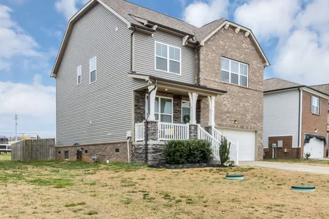 $399,000 | 4209 Fieldcrest Drive, Murfreesboro, TN 37128