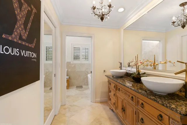 a view of a black and white wall