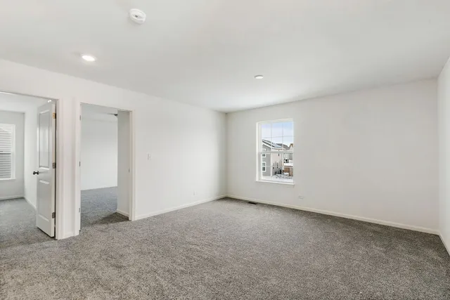 $509,990 | 31998 Savannah Drive, Lakemoor, IL 60051