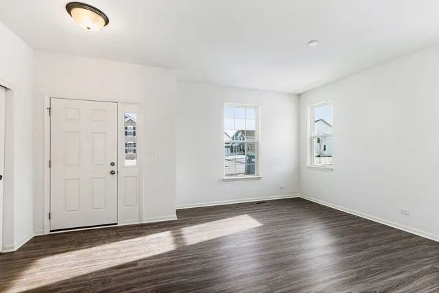 $509,990 | 31998 Savannah Drive, Lakemoor, IL 60051