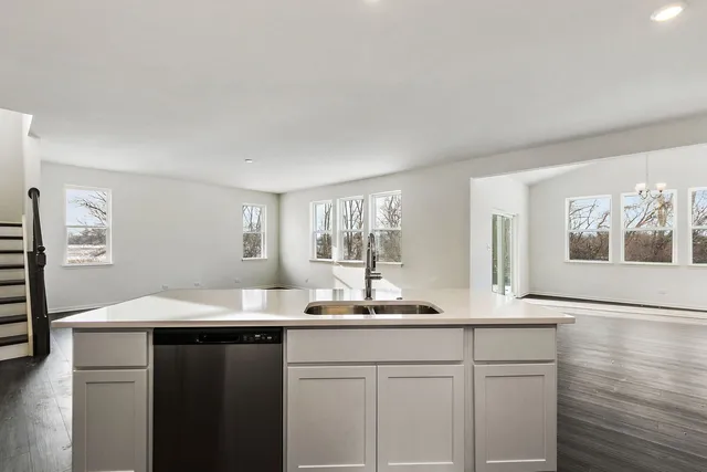 $509,990 | 31998 Savannah Drive, Lakemoor, IL 60051