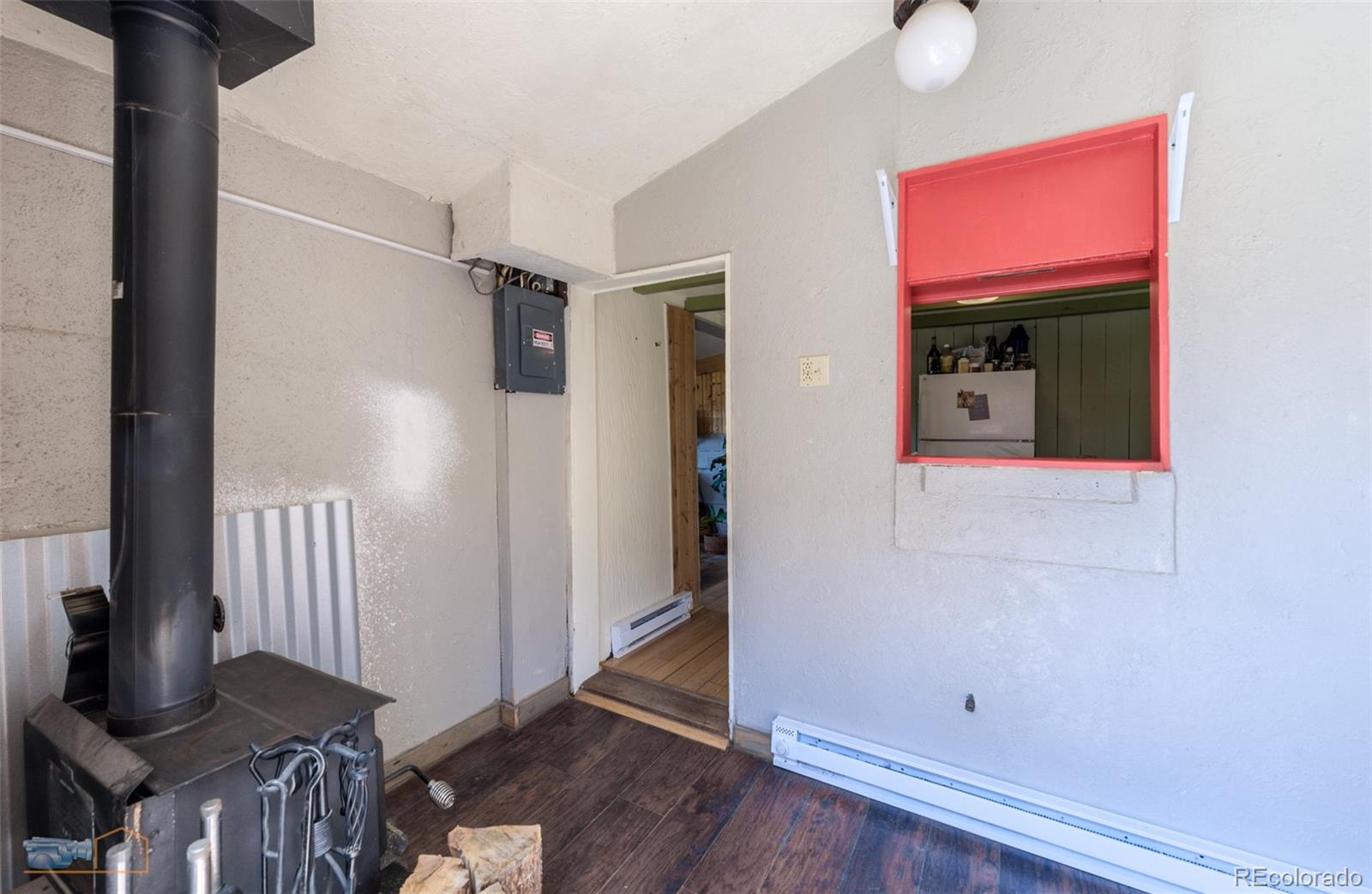 548 Coughlin Meadows Road Boulder, CO 80302 - Photo 40 of 49 a view of entryway with wooden floor