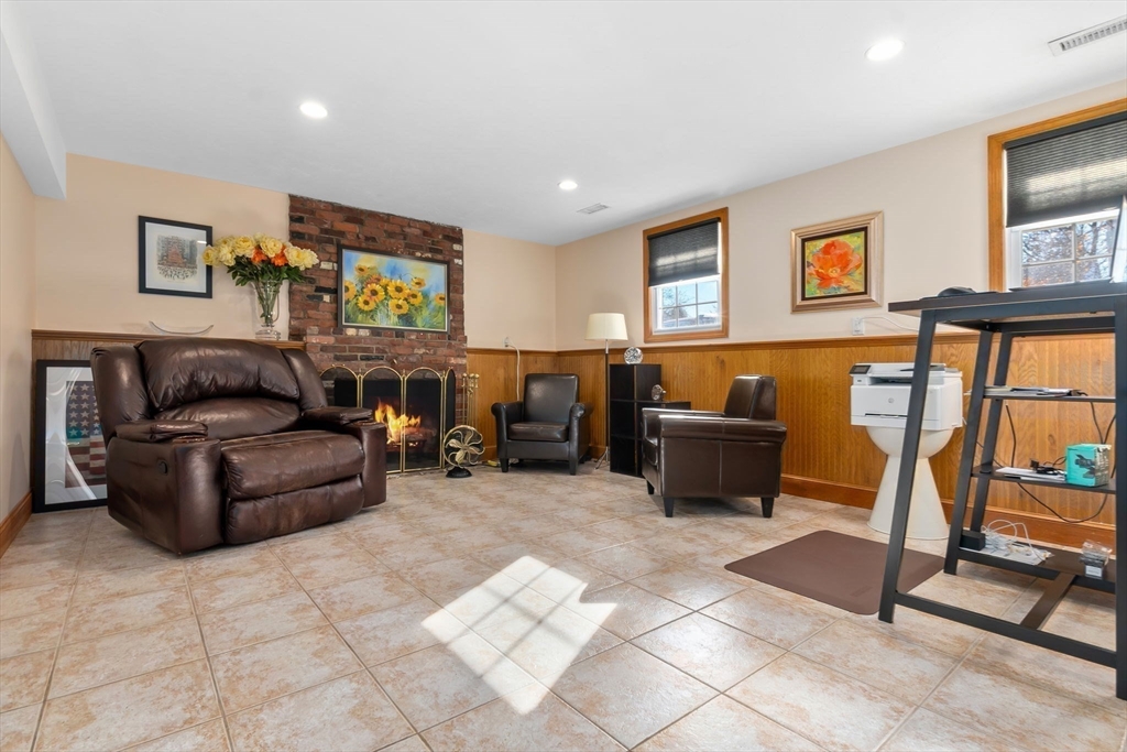 11 Danby Road Stoneham, MA 02180 - Photo 31 of 42 Gallery Image 31