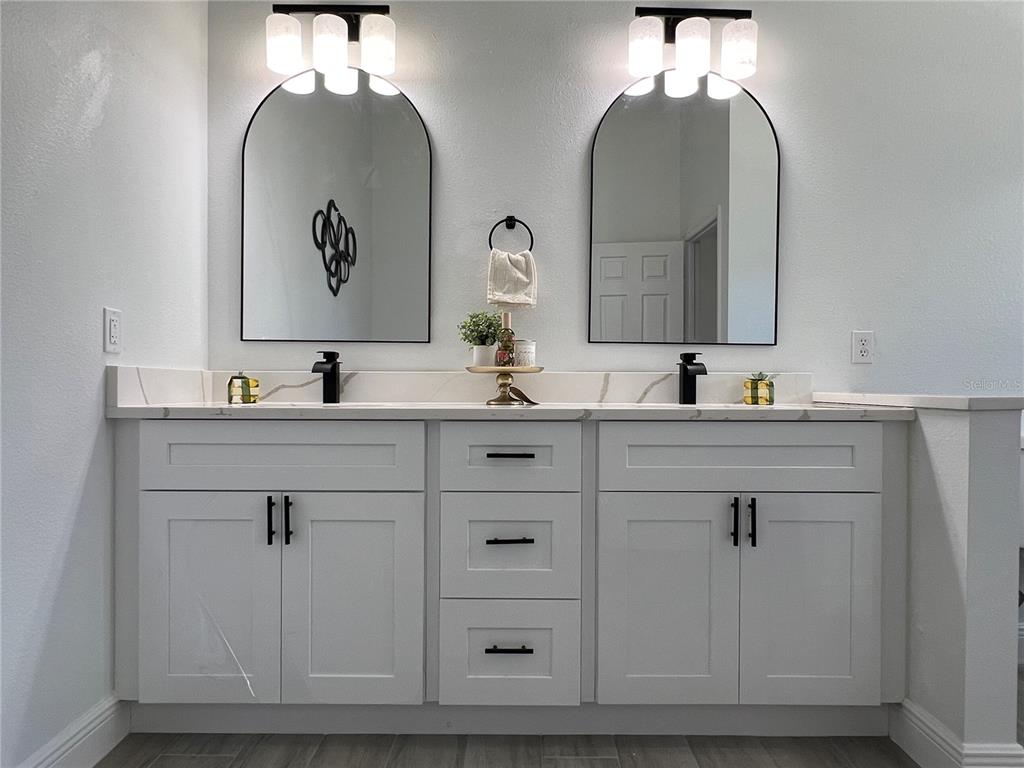 10 Hickory Loop Ocala, FL 34472 - Photo 4 of 44