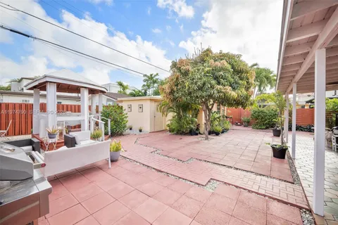 $1,289,000 | 1727 Southwest 11th Terrace, Miami, FL 33135