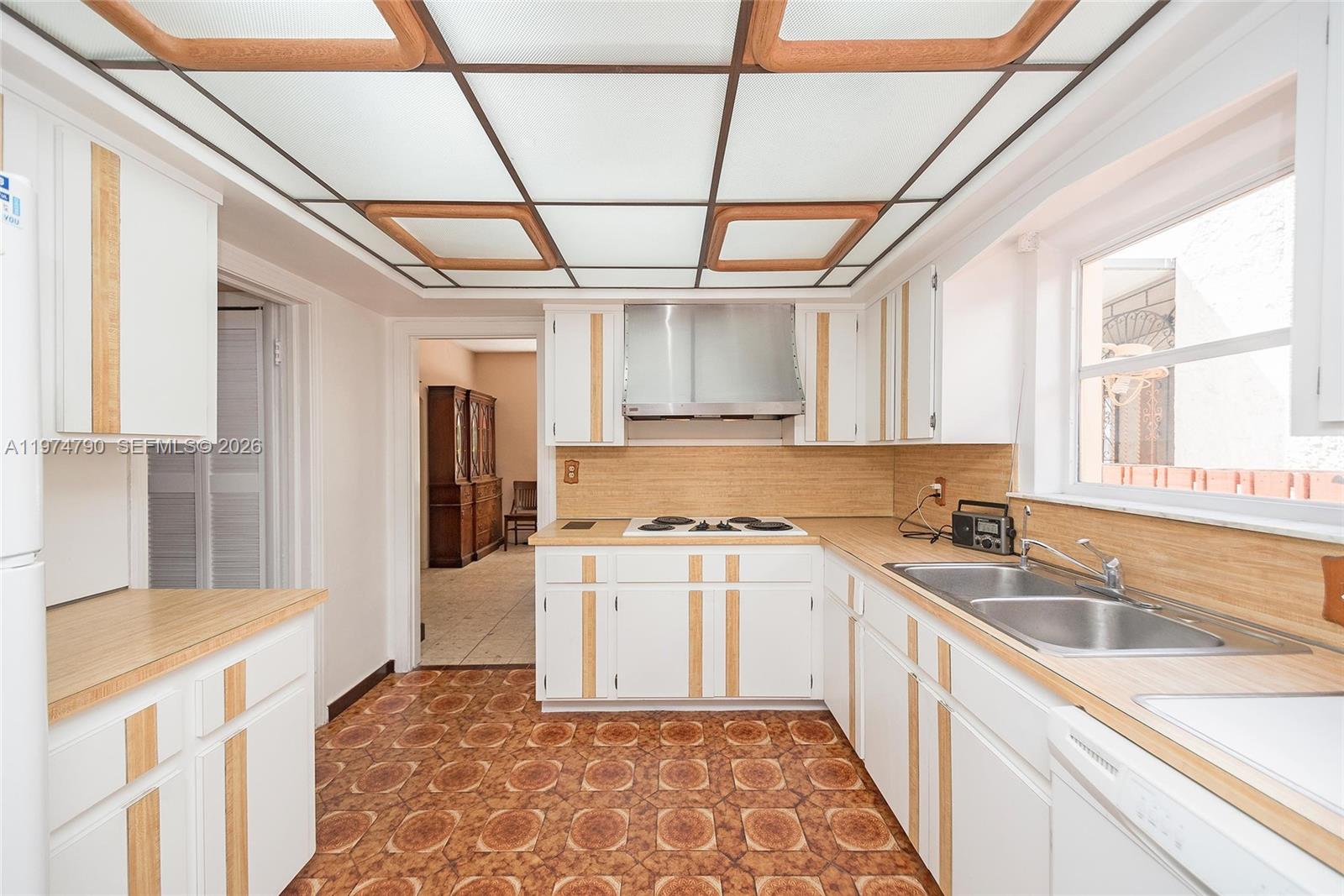 1727 Southwest 11th Terrace Miami, FL 33135 - Photo 24 of 71