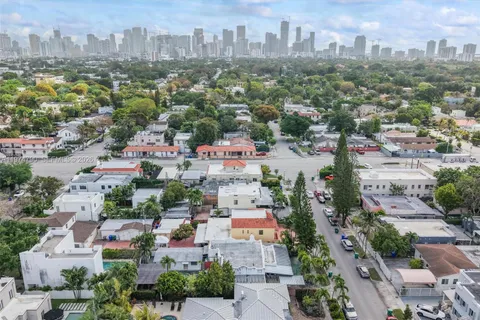 $1,289,000 | 1727 Southwest 11th Terrace, Miami, FL 33135
