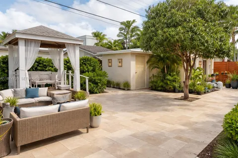 $1,299,000 | 1727 Southwest 11th Terrace, Miami, FL 33135