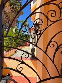 $1,299,000 | 1727 Southwest 11th Terrace, Miami, FL 33135