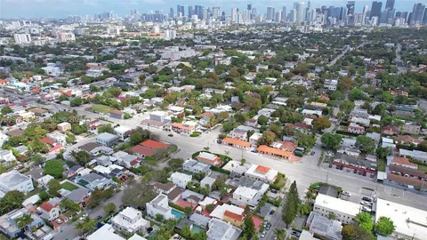 $1,299,000 | 1727 Southwest 11th Terrace, Miami, FL 33135