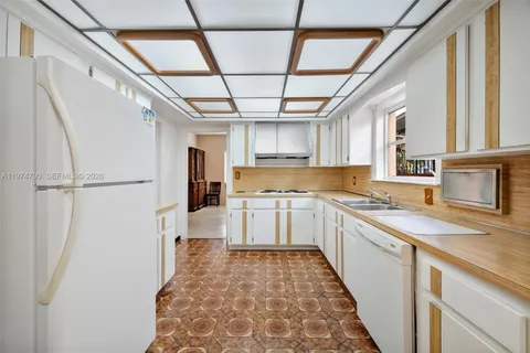 $1,289,000 | 1727 Southwest 11th Terrace, Miami, FL 33135